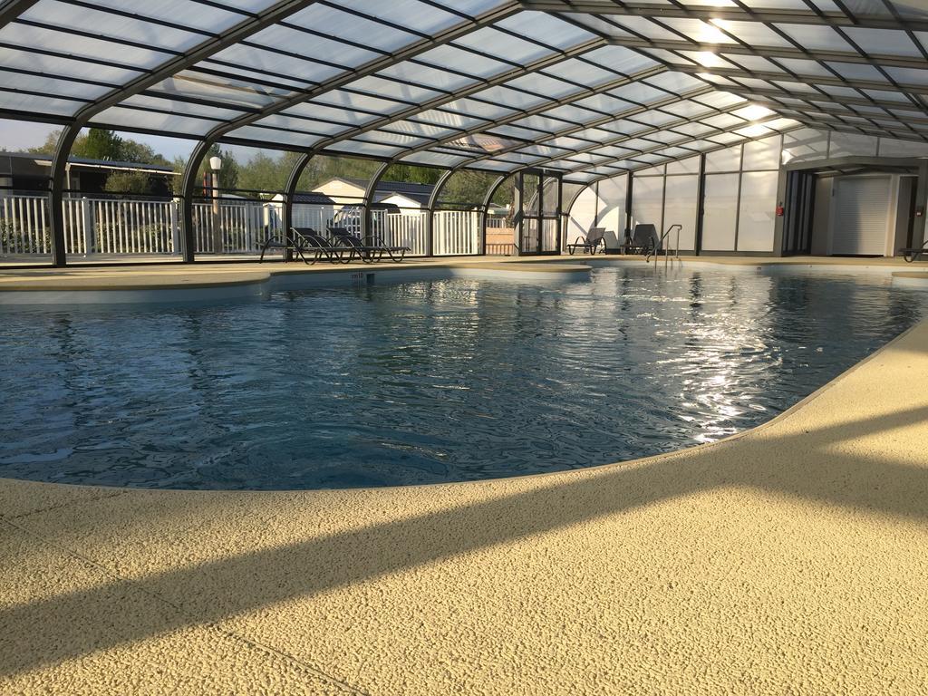 Camping Caravaning Les Cerisiers Berck Sur Mer Verton Екстериор снимка
