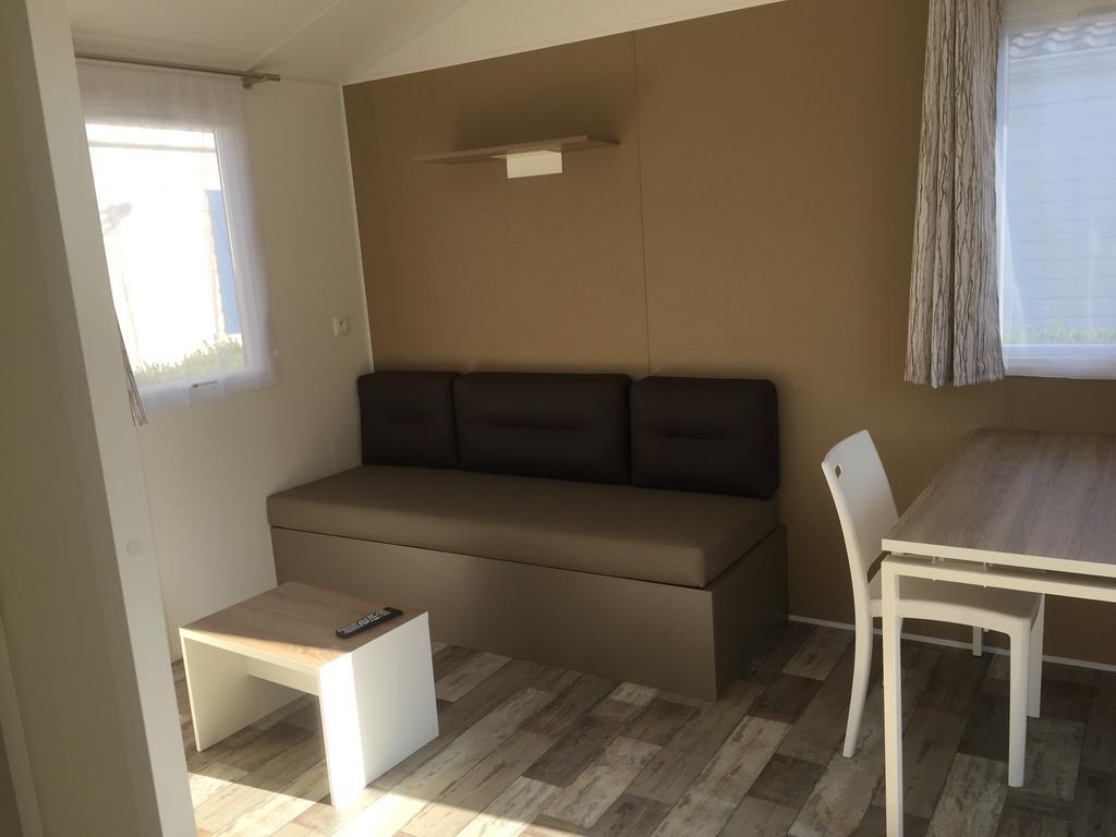 Camping Caravaning Les Cerisiers Berck Sur Mer Verton Екстериор снимка