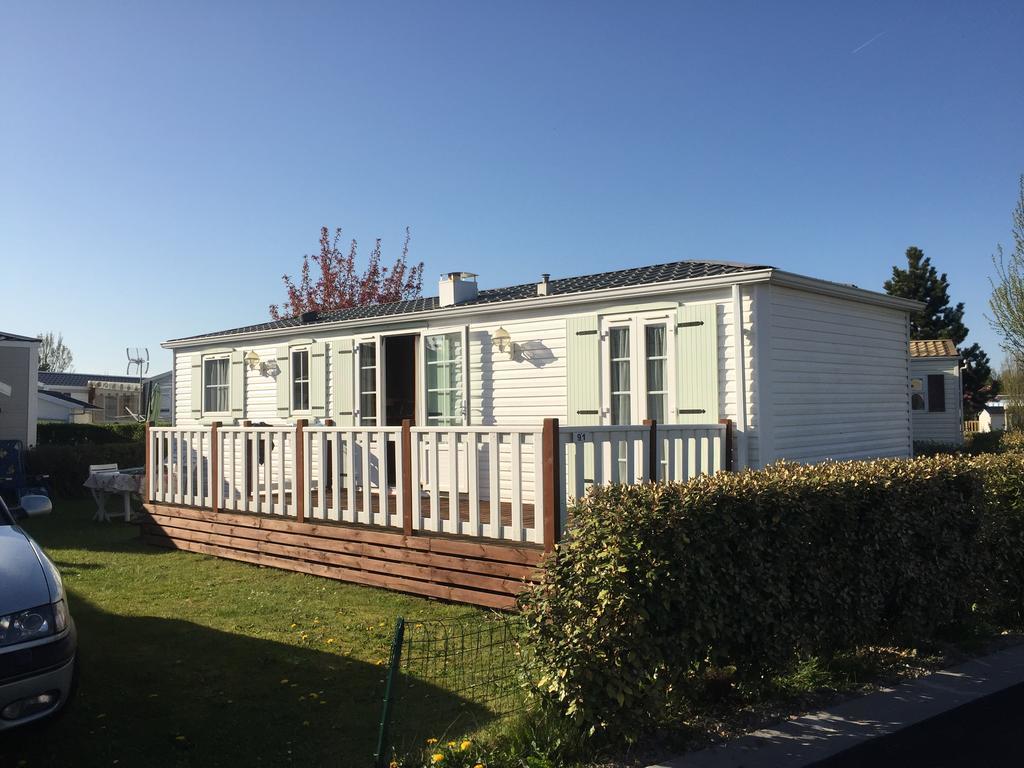 Camping Caravaning Les Cerisiers Berck Sur Mer Verton Екстериор снимка