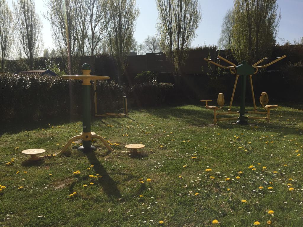 Camping Caravaning Les Cerisiers Berck Sur Mer Verton Екстериор снимка